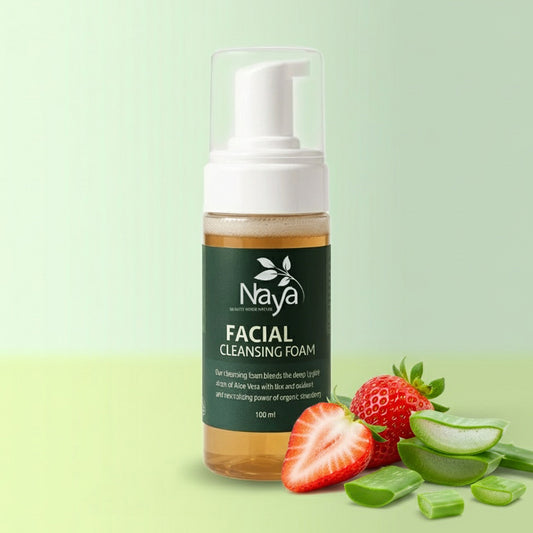 Strawberry Foaming Facial Cleanser – Glow & Refresh
