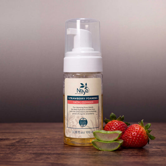 Strawberry Foaming Facial Cleanser – Glow & Refresh